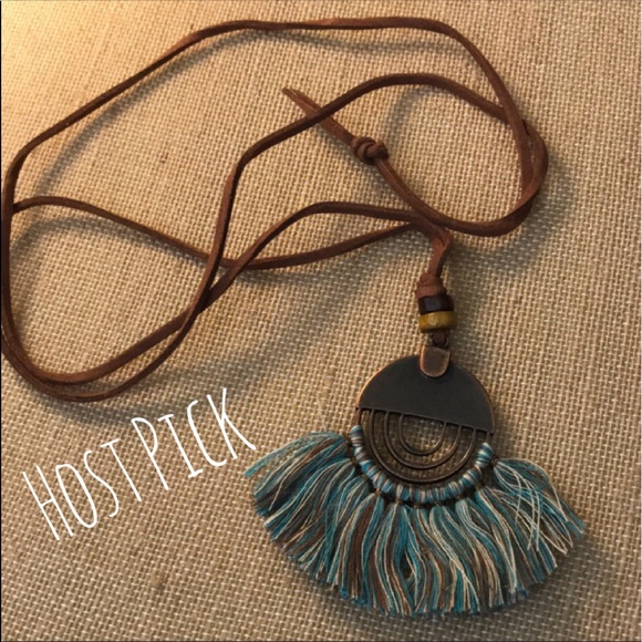 Jewelry - 1 LEFT!!  NEW Boho long fringe necklace